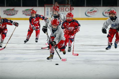 Youth Hockey Chicago For Kids Chicago Ice Hockey Chicago Wolves