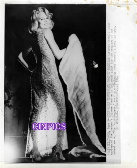 Carroll Baker Pin Up Semi Nude Gown Vintage Orig Wcaption Graumans