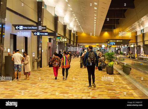 Terminal In Singapore Changi Airport Hi Res Stock Photography And