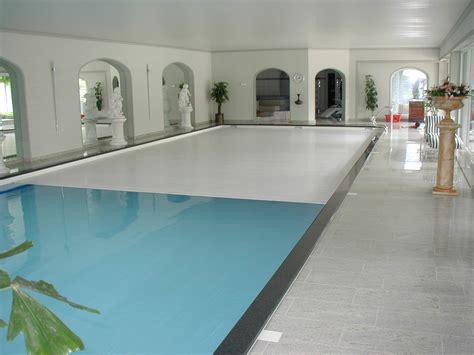 Indooroutdoor Automatic Energy Saving Pool Covers By Pool Cover Tech