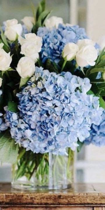 4 Ejemplos De Flores Azules Para Centros De Mesa