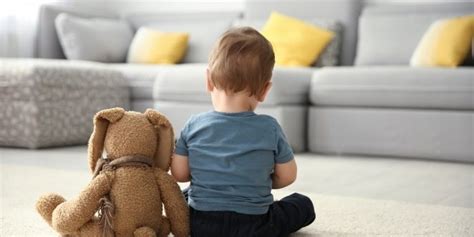 Manifestation der symptomatik vor dem 30. Frühkindlicher Autismus: Symptome, Ursachen und Therapie