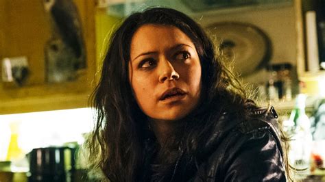 Sarah And Helena Twin Seestras Orphan Black Extended Inside Look New