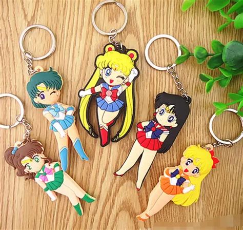 New 30 Pcs Mixed Japanese Anime Sailor Moon Pvc Key Ring Cartoon