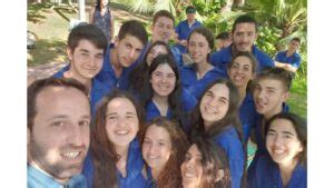 גלים היא סביבת הלימוד העברית הראשונה מסוגה ברשת, פורטל התוכן החינוכי הגדול והמקיף מסוגו בישראל לילדי בית הספר היסודי וחטיבות הביניים בישראל. יו"ר ועדת החינוך והספורט רם שפע: "שמחים לבשר על מתווה ...
