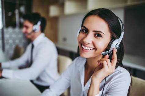 How Call Centers Can Help Your Customers With Outgoing Calls