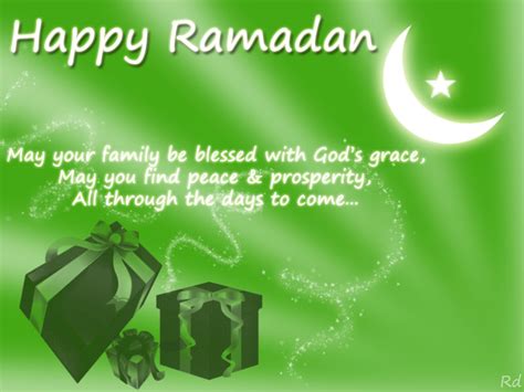 Welcome the crescent moonlight as it hangs above in the night. Ramadan Kareem Mubarak Messages 2015 - Beautiful Wishes ...