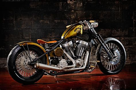 Motorcycles And Choppers Bobber Bikes Cool Bikes Chopper Motorcycle