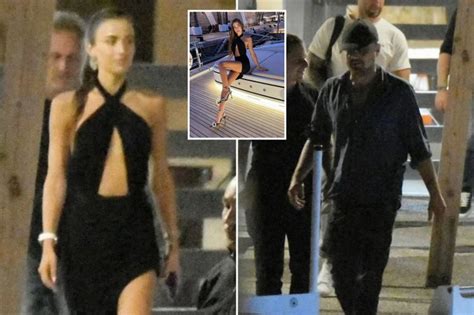 Leonardo Dicaprio 47 Caught Partying With Model 22 On Night Out In St Tropez After Split