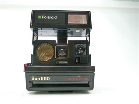 Polaroid Sun 660 Autofocus Camera