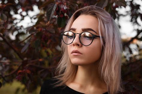 Women Dyed Hair Women Outdoors Women With Glasses Portrait Depth