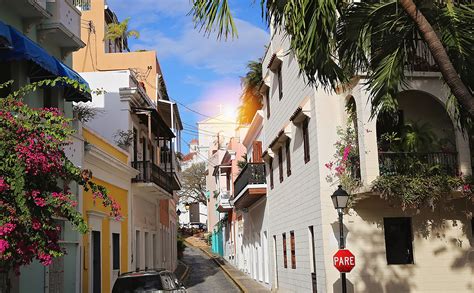 Founded in 1521, san juan's picturesque cobblestone streets, plazas and chapels reflect its spanish heritage. 10 Things You Must Do in Old San Juan - VidaUrbanaPR.com