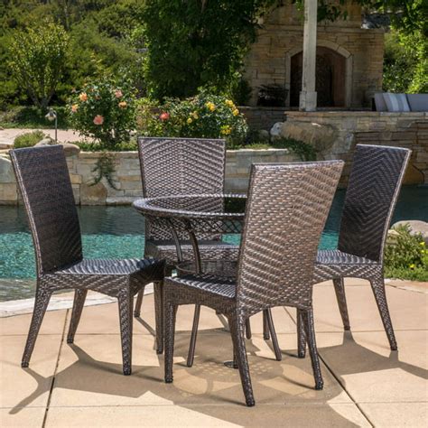 Luxely 5 Piece Wicker Patio Dining Set