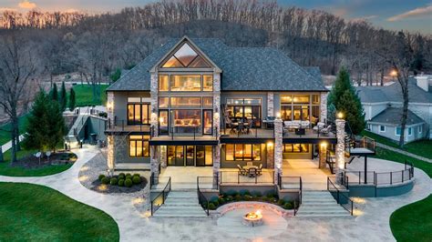 Spectacular Luxury Lakefront Retreat In Lake Of The Ozarks Mo Cates