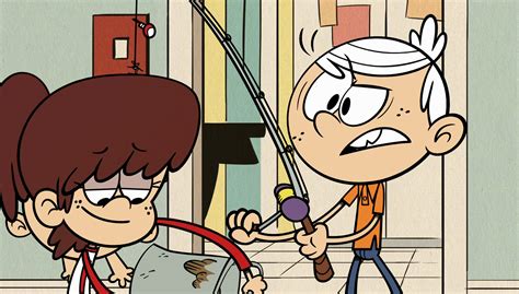 Image S1e03b Lincoln Notices Lynnpng The Loud House Encyclopedia Fandom Powered By Wikia