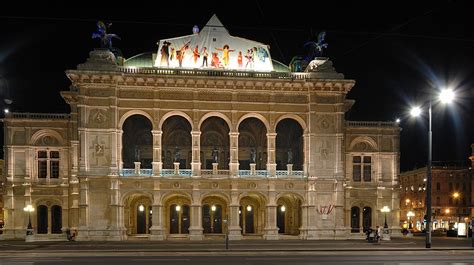 10 Best Opera Houses Around The World