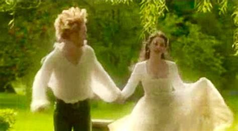 Mary And Francis In Heaven Reign Finale Final Scene Reign Season 2 Great Tv Shows Mind S Eye