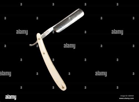 Cut Throat Razor High Resolution Stock Photography And Images Alamy