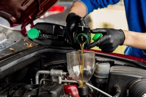 Do It Yourself Car Oil Replacement Change Garage Mechanics At Home