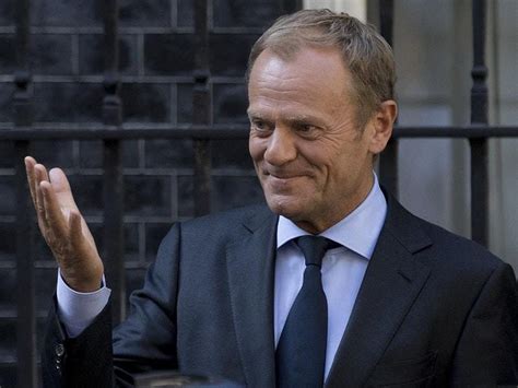 tusk urged to apologise to brexiteers over ‘place in hell comment express and star
