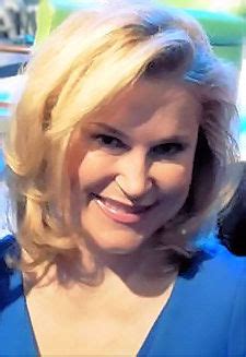 Heidi cruz'>poor heidi cruz is whining about being the primary breadwinner when her husband makes $174k as a us senator: Heidi Cruz - Wikipedia