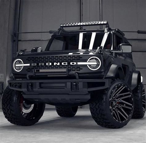 Tricked Out 2 Door Rendering Bronco6g 2021 Ford Bronco And Bronco
