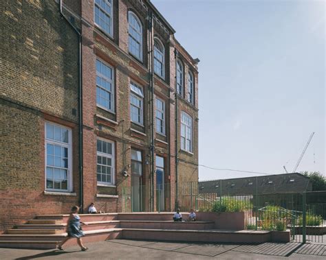 Gainsborough Primary School ← Projects ← Erect Architecture
