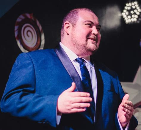 “A comedic gentleman”: Push improv performer, teacher dies at age 38