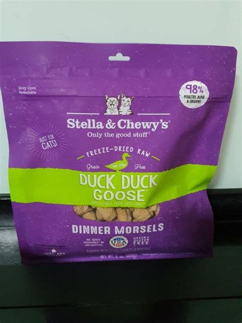 What kind of products does stella & chewy's offer? Stella & Chewy Freeze Dried Premium Cat Food, Pet Supplies ...
