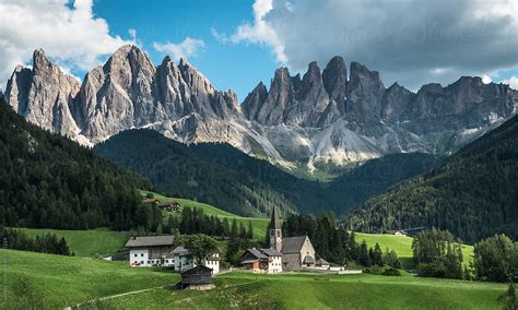 Santa Magdalena Church Paints A Fairytale Picture Dolomites Italy