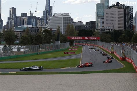 Les championnats pilotes et constructeurs f1 2021 actualisés après le grand prix d'autriche, neuvième manche de la saison 2021 de formule 1. F1 - Australie: Le classement de la course