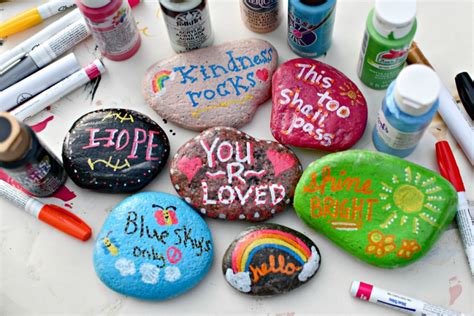 Diy Kindness Rocks Fun Craft Project For Kids Hip2save