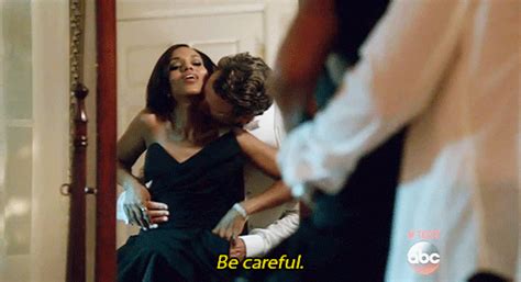 They Seriously Cant Keep Their Hands Off Each Other Scandal Olivia And Fitz Sexy S