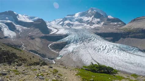 Mt Robson Provincial Park Snowbird Passberg Lake Youtube