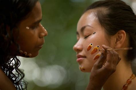 Aboriginal Face Painting Club Wyndham Asia