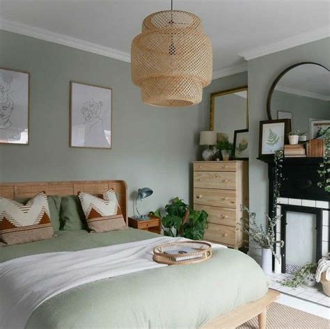 Pin By Kalina On Houses And Interiors Green Bedroom Decor Sage Green