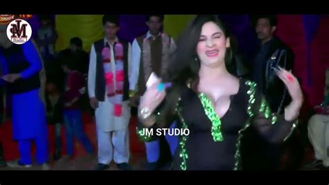 wasey badlan chon paani shemale mujra 2021 pakistani sexy and hot mujra dance youtube