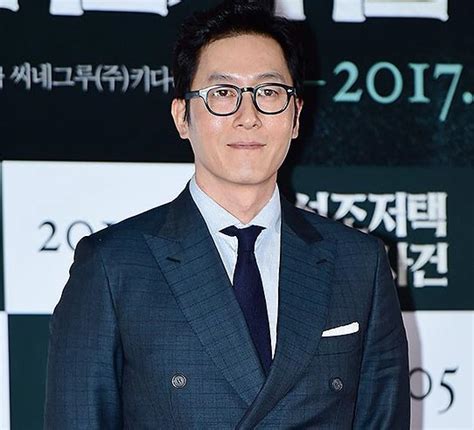 On october 30, kim joo hyuk passed away after a car accident. We still miss you, the second anniversary of Kim Joo-hyuk ...