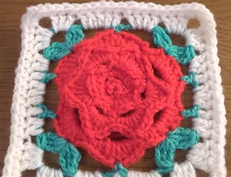 Rose Granny Square Tutorial Crochet Ideas