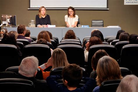 acto de colación en la flacso argentina