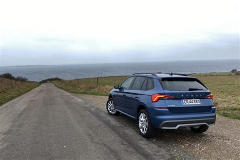 Those interested in a more dynamic ride, for example, will appreciate sport. Test: Skoda Kamiq er i top på plads og komfort - Bilbasen blog