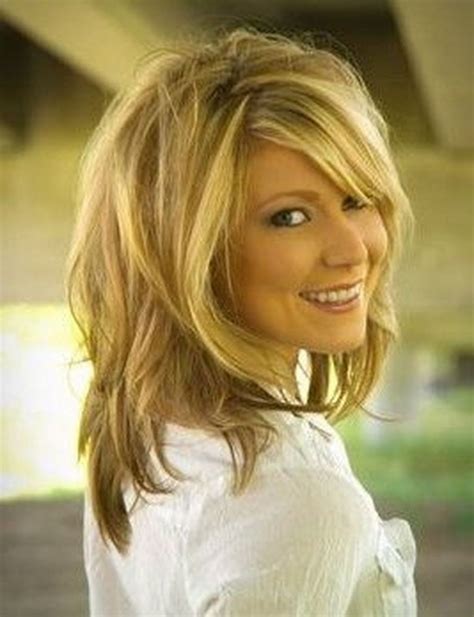 Shaggy Shoulder Length Layered Hairstyles For Wavy My Style