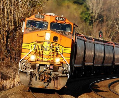 The Top 3 Highest Paying Railroad Jobs Train Conductor Headquarters