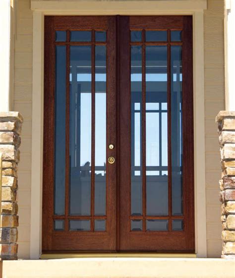 Now, if you're planning to take your home through the process of redesigning, rebuilding, or actually build your others tried to blend entrance doors with modern house facade making them tricky to spot. HomeOfficeDecoration | Double front entry doors on HomeOfficeDecoration
