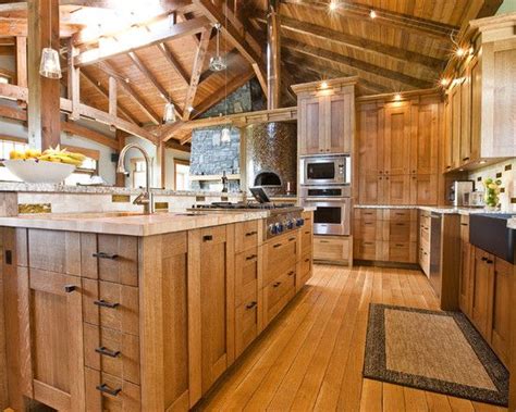 The white oak wood is cut this solid wood also has a warm almond tone with deeper brown grain patterns which is perfect for achieving an elegant and inviting kitchen, bathroom. Quarter Sawn White Oak Rustic | Craftsman kitchen, Oak ...