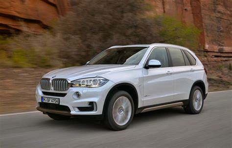Check specs, prices, performance and compare with similar cars. BMW X5: rear-wheel drive for third-gen luxury SUV - photos ...