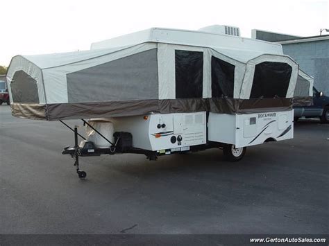 2014 Used Rockwood 2318g Freedom Pop Up Camper In Indiana In