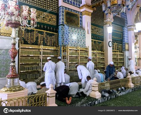 Inside Grave Of Prophet Muhammad
