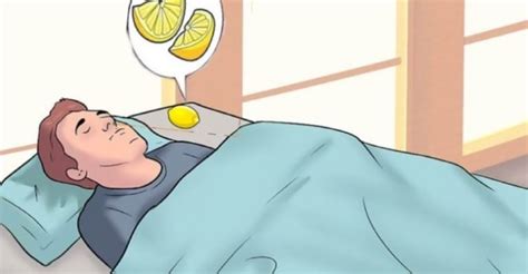 Sie Schneidet Eine Zitrone Und Legt Sie Neben Ihr Bett Der Grund Das