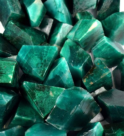 Green Emerald Brazilian Gemstone Polished Rough Natural 2500 | Etsy